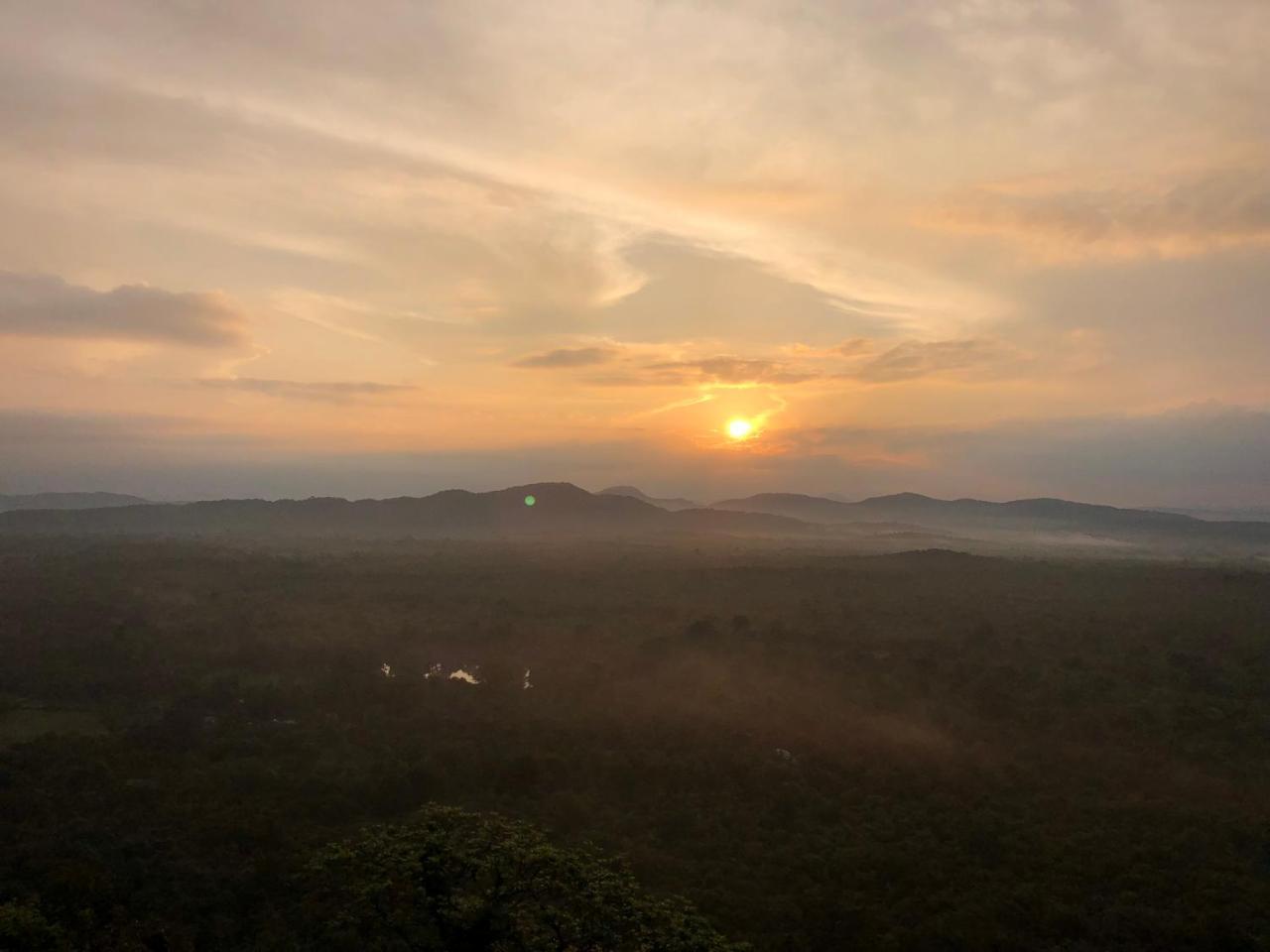 Sigiriya Nature Villa Lodge Ngoại thất bức ảnh